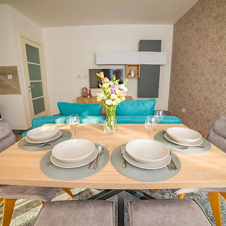 Zoe Apartment Újvidék Kültér fotó