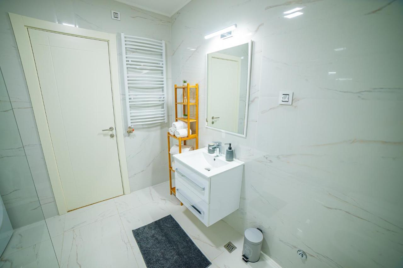 Zoe Apartment Újvidék Kültér fotó